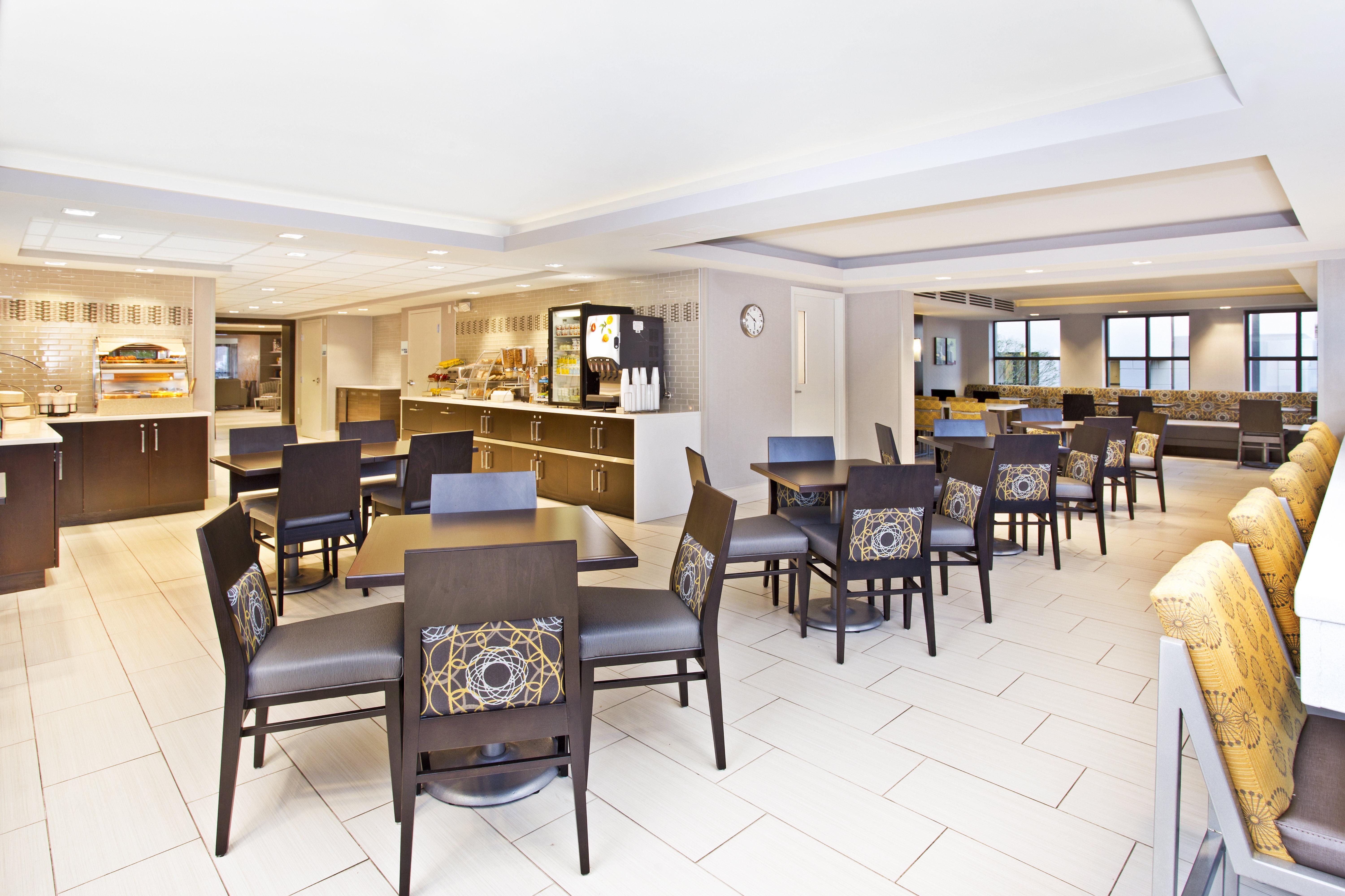 Holiday Inn Express Boston-Waltham By Ihg Ngoại thất bức ảnh