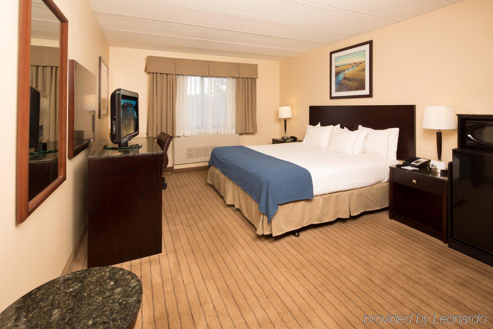 Holiday Inn Express Boston-Waltham By Ihg Ngoại thất bức ảnh